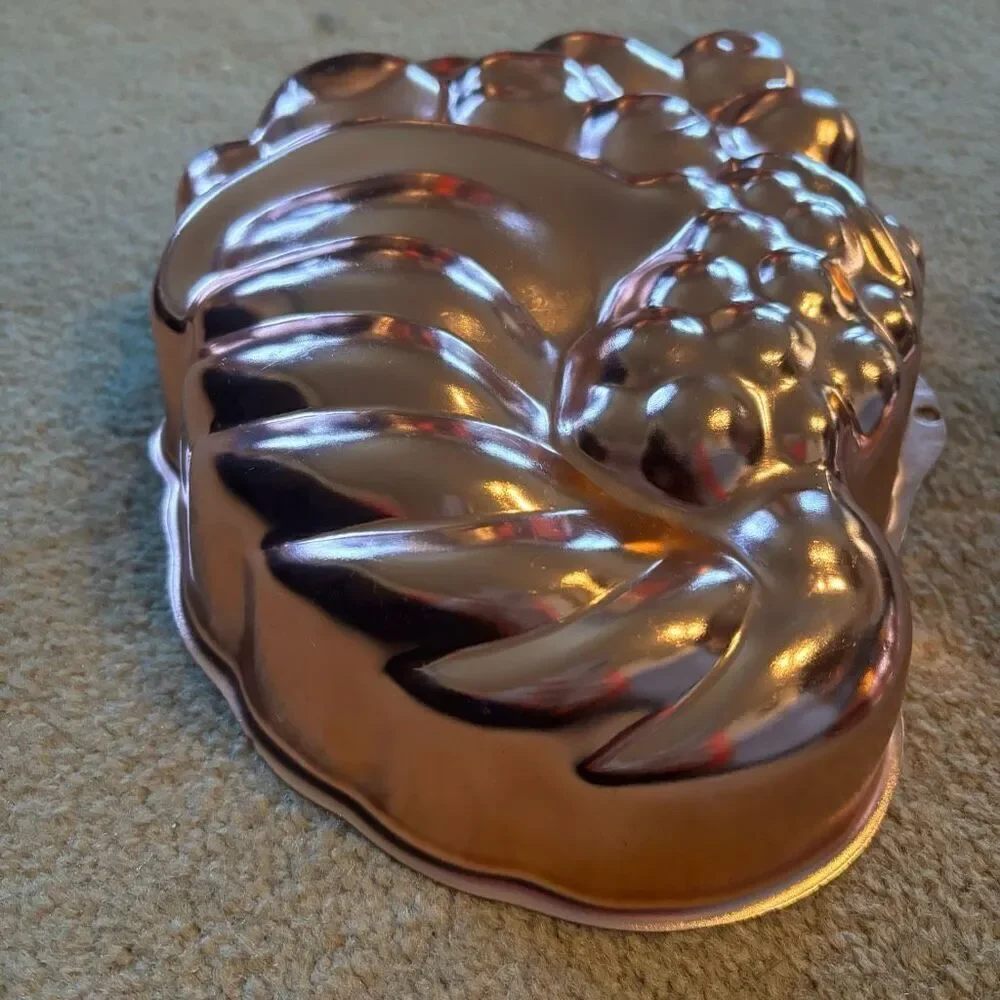 Wear-Ever Vintage Copper Cornucopia 6 Cup Jello Mold